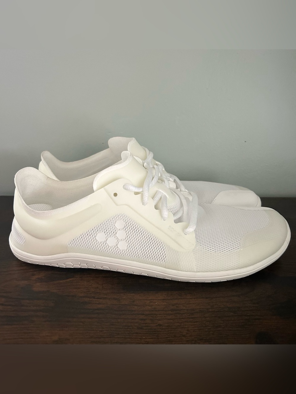 Vivobarefoot Primus Lite III Sneaker White Womens Shoes Sneakers EU 41 US 10